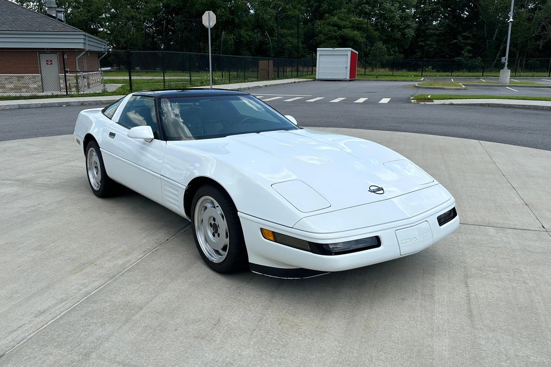 1992 Chevrolet Corvette C4 - Image 27 of 31