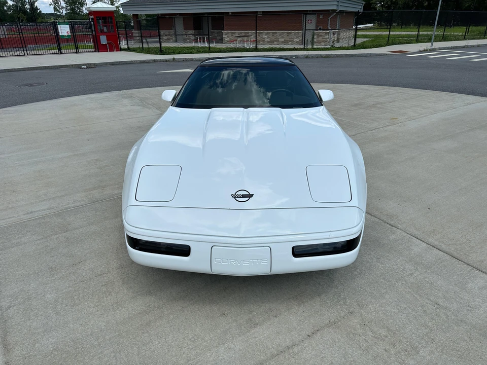 1992 Chevrolet Corvette C4 - Image 6 of 31