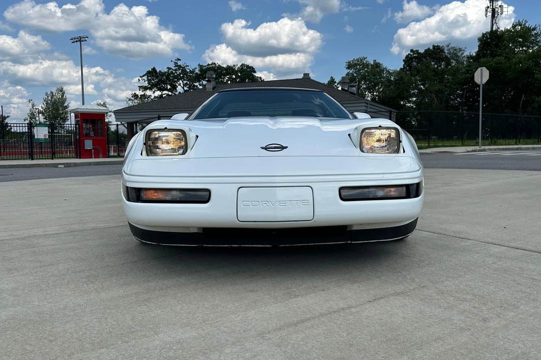 1992 Chevrolet Corvette C4 - Image 9 of 31