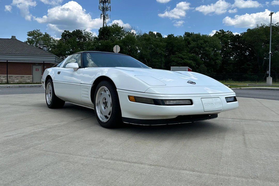 1992 Chevrolet Corvette C4 - Image 26 of 31