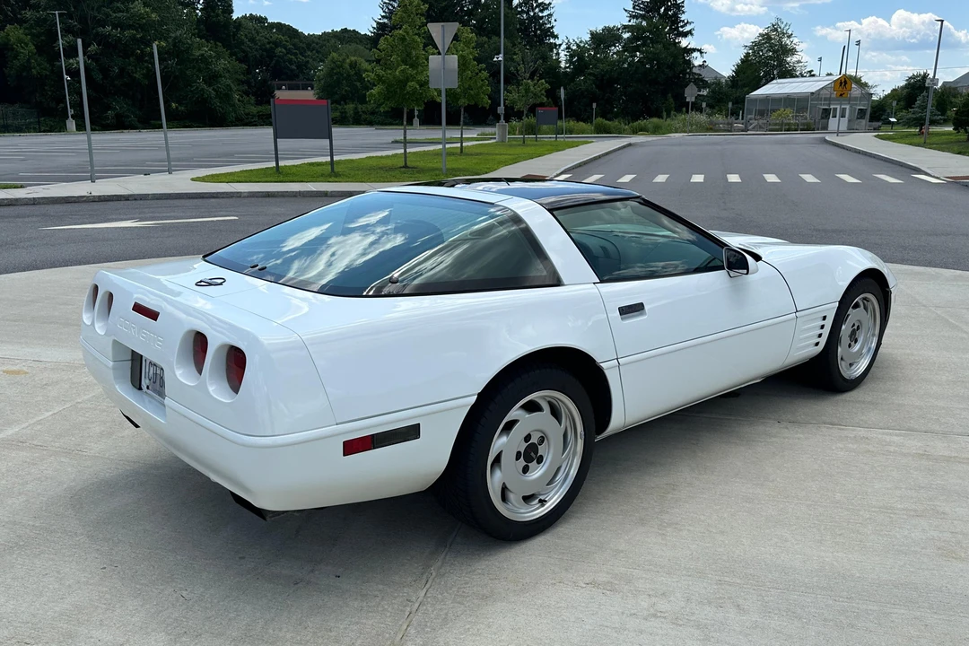 1992 Chevrolet Corvette C4 - Image 22 of 31
