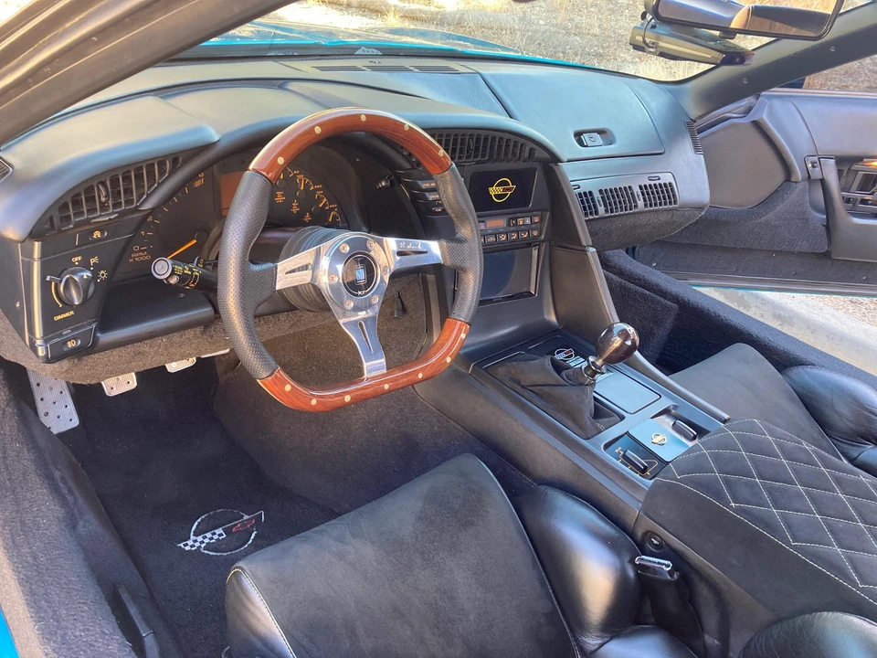 1992 Chevrolet Corvette C4 - Image 25 of 29