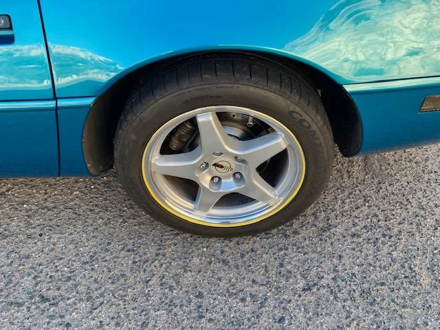1992 Chevrolet Corvette C4 - Image 20 of 29