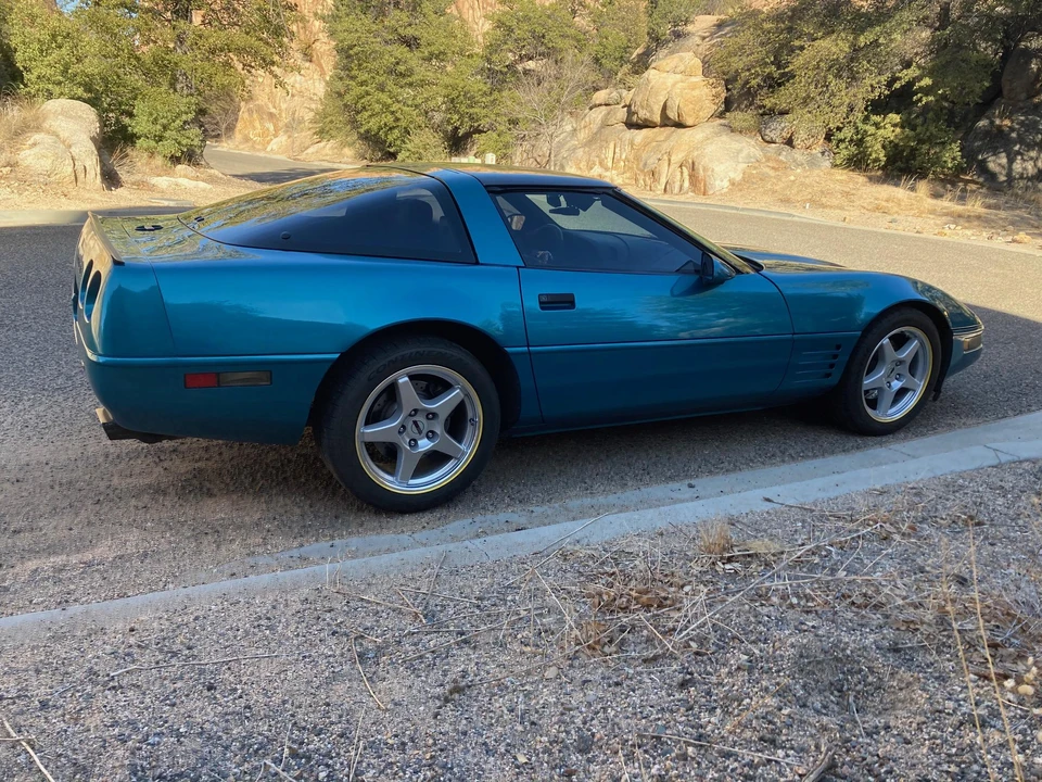 1992 Chevrolet Corvette C4 - Image 10 of 29