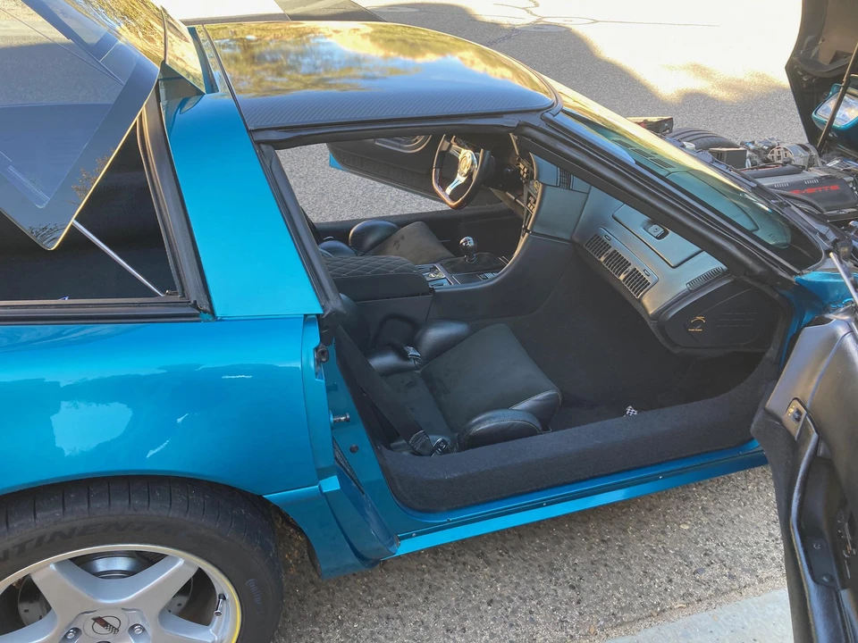 1992 Chevrolet Corvette C4 - Image 16 of 29