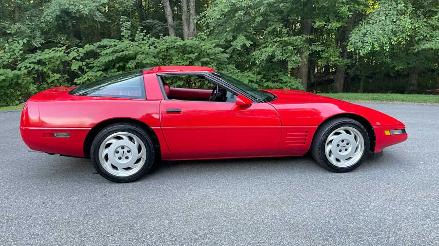 1992 Chevrolet Corvette C4 - Image 5 of 18