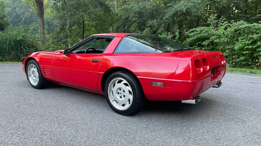 1992 Chevrolet Corvette C4 - Image 9 of 18