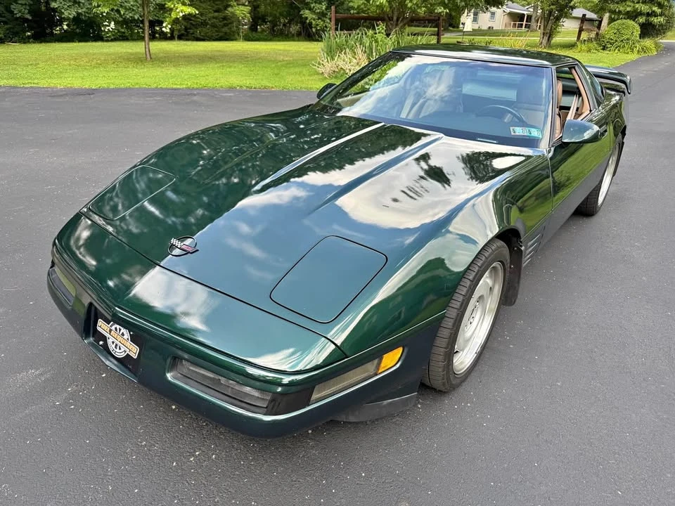1992 Chevrolet Corvette C4 - Image 1 of 10