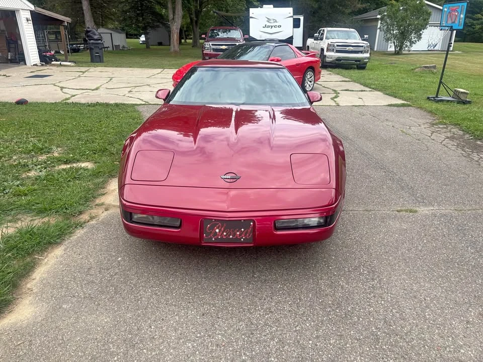 1992 Chevrolet Corvette C4 - Image 1 of 17