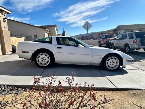 1992 Chevrolet Corvette Coupe 2D