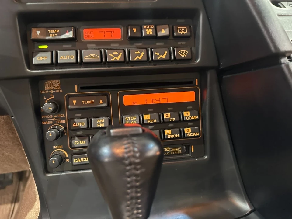 1992 Chevrolet Corvette C4 - Image 15 of 20