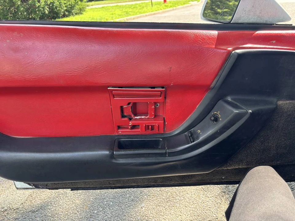 1992 Chevrolet Corvette C4 - Image 7 of 19