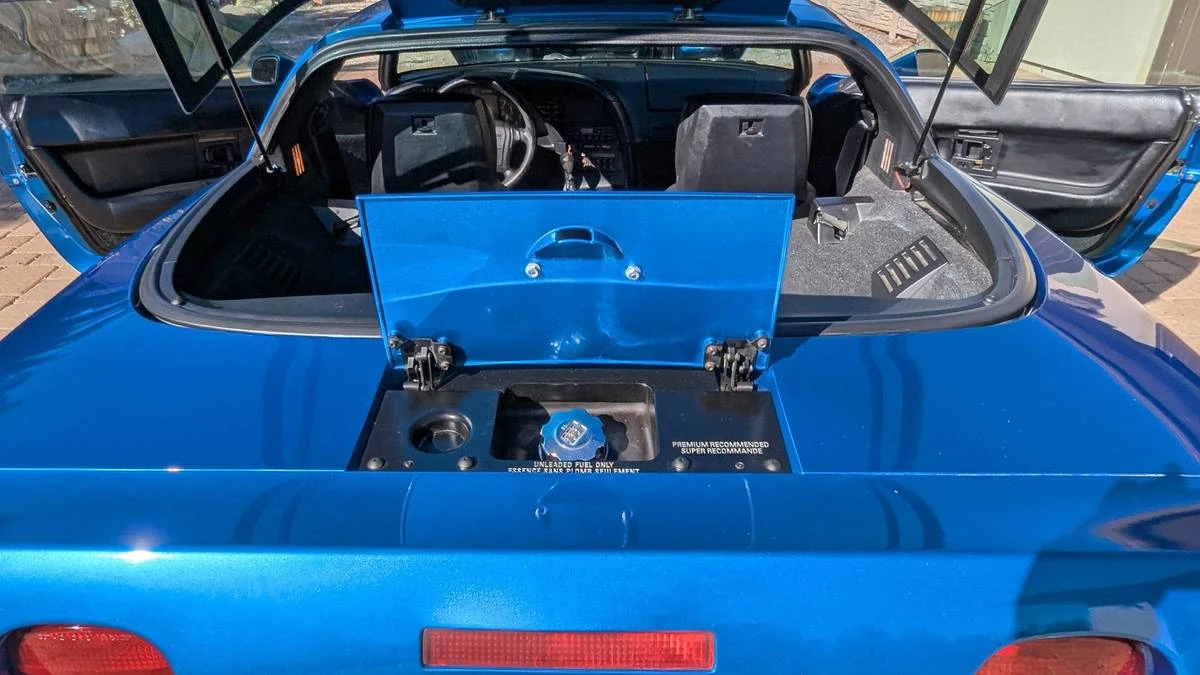 1992 Chevrolet Corvette C4 - Image 15 of 24