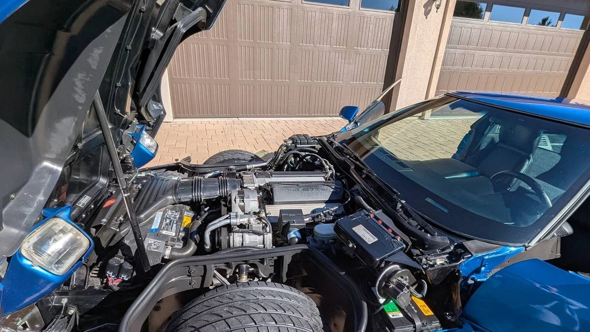 1992 Chevrolet Corvette C4 - Image 11 of 24