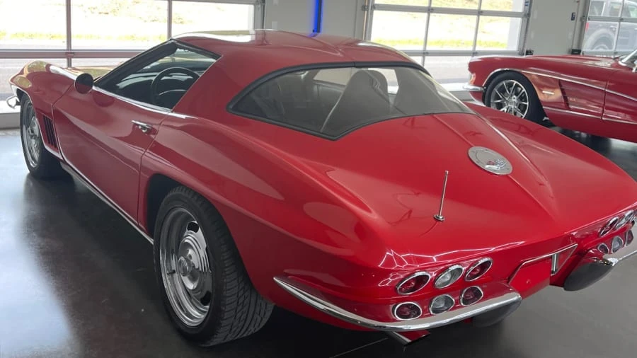 1992 Chevrolet Corvette C4 - Image 2 of 9