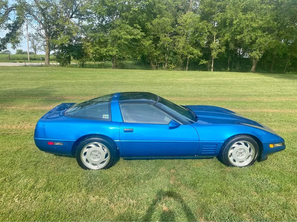 1992 Chevrolet Corvette C4 - Image 1 of 7