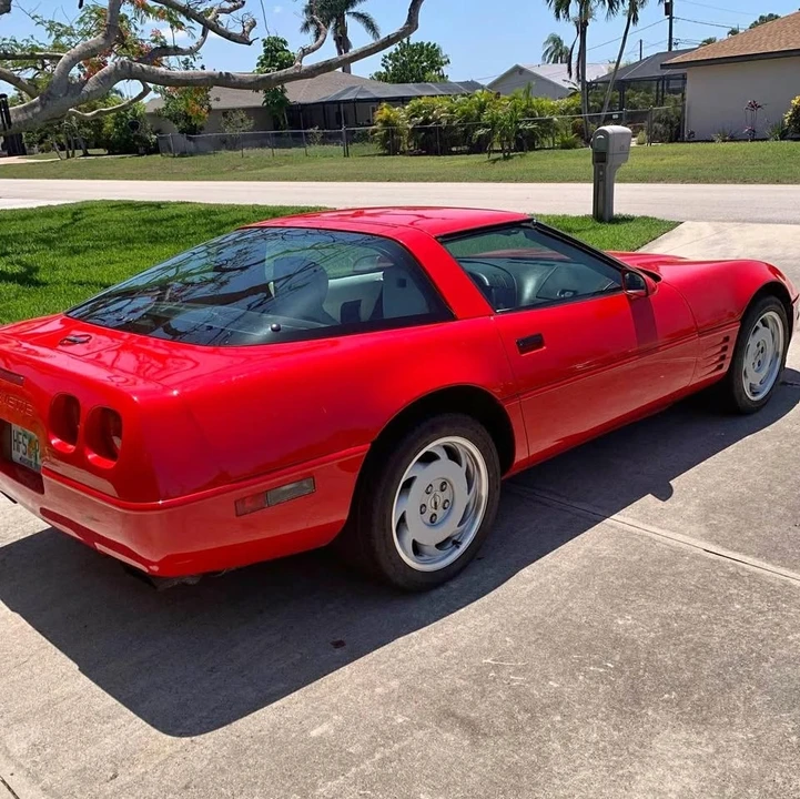 1992 Chevrolet Corvette C4 - Image 1 of 6