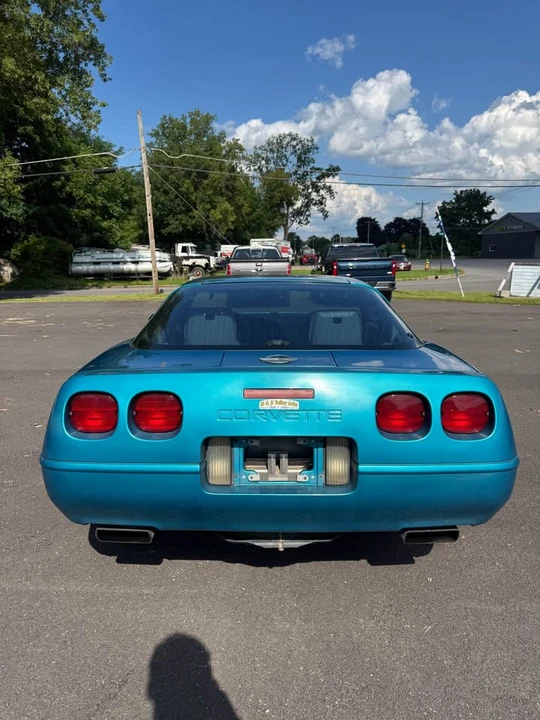 1992 Chevrolet Corvette C4 - Image 6 of 15