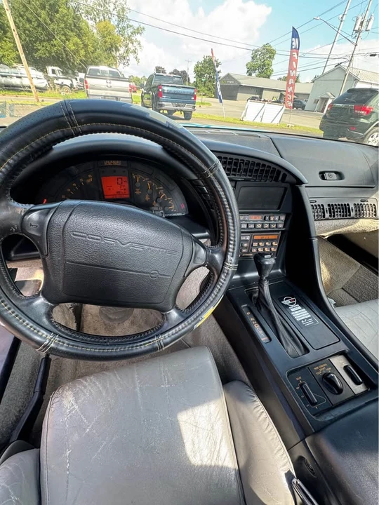 1992 Chevrolet Corvette C4 - Image 10 of 15