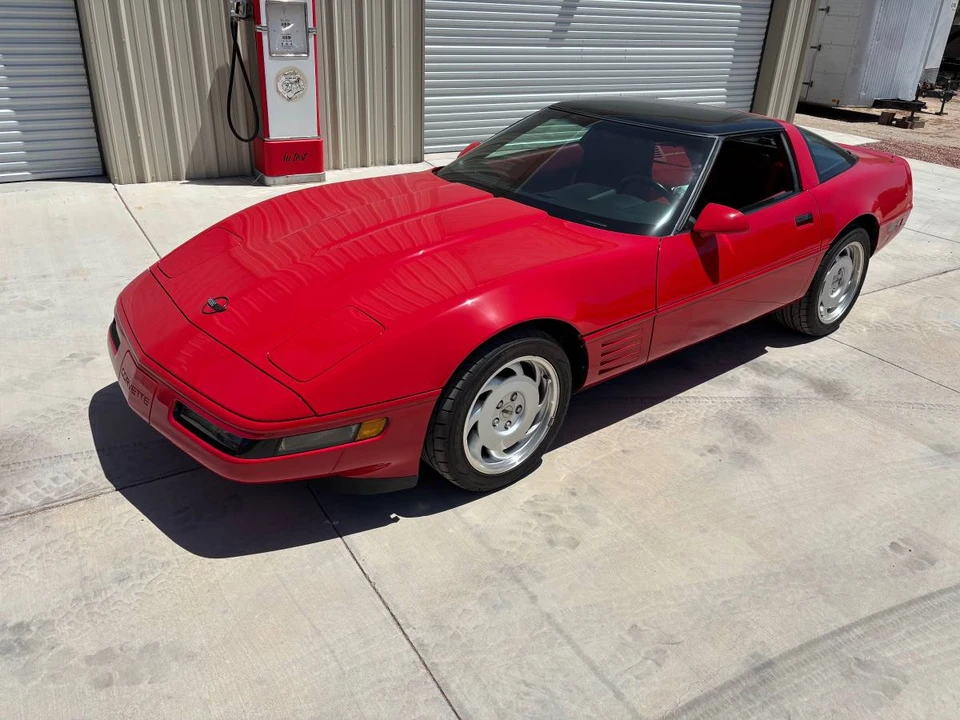 1992 Chevrolet Corvette C4 - Image 3 of 15
