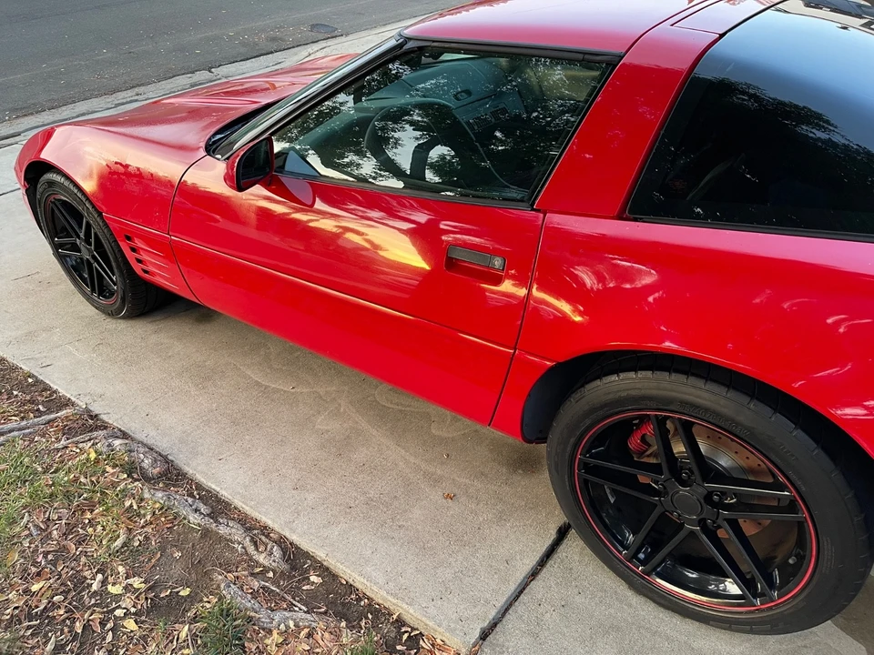 1992 Chevrolet Corvette C4 - Image 9 of 21