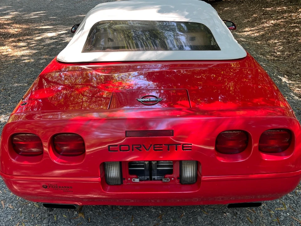 1992 Chevrolet Corvette C4 - Image 13 of 21