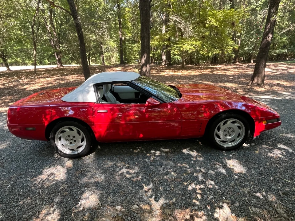 1992 Chevrolet Corvette C4 - Image 11 of 21