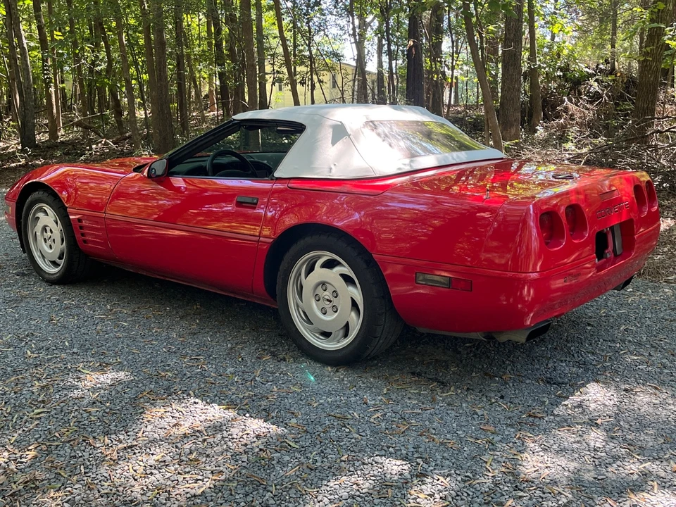 1992 Chevrolet Corvette C4 - Image 14 of 21