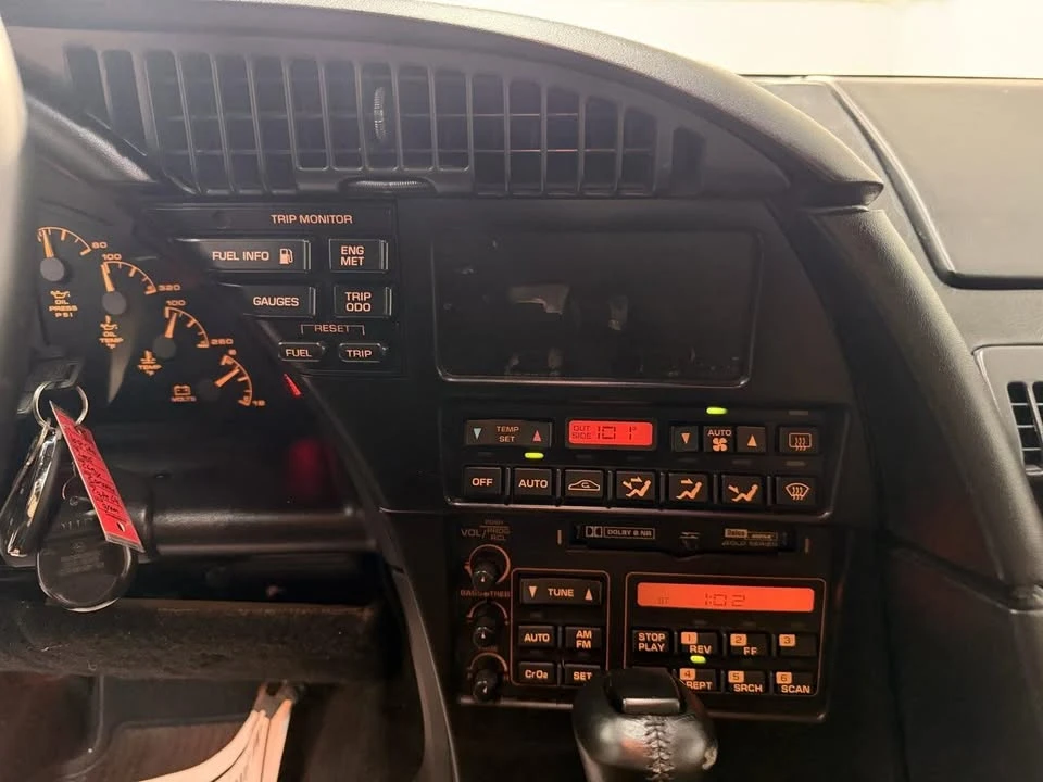 1992 Chevrolet Corvette C4 - Image 16 of 20