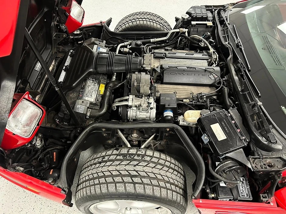 1992 Chevrolet Corvette C4 - Image 13 of 16