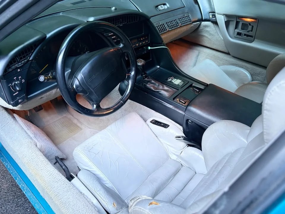 1992 Chevrolet Corvette C4 - Image 10 of 11