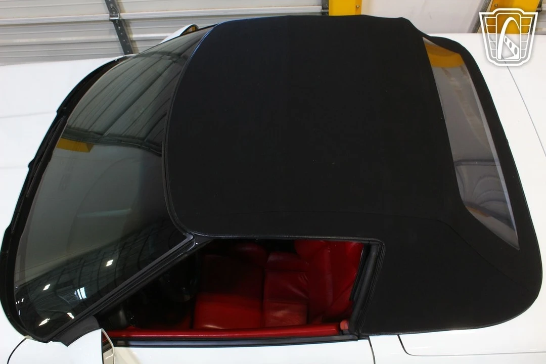 1992 Chevrolet Corvette C4 - Image 10 of 21