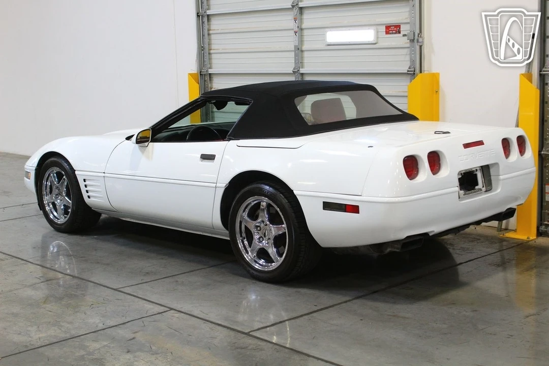 1992 Chevrolet Corvette C4 - Image 8 of 21