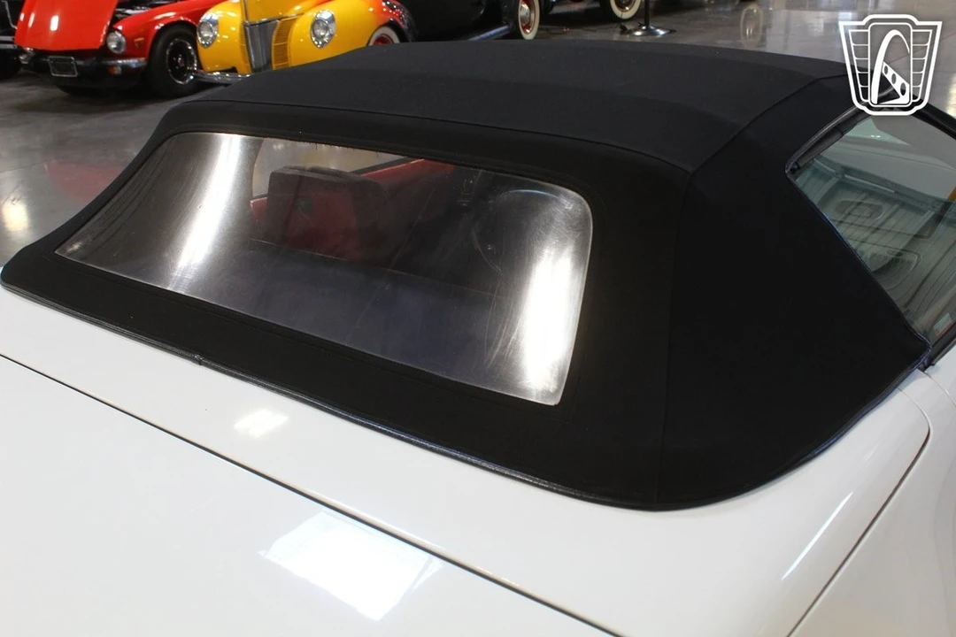 1992 Chevrolet Corvette C4 - Image 13 of 21