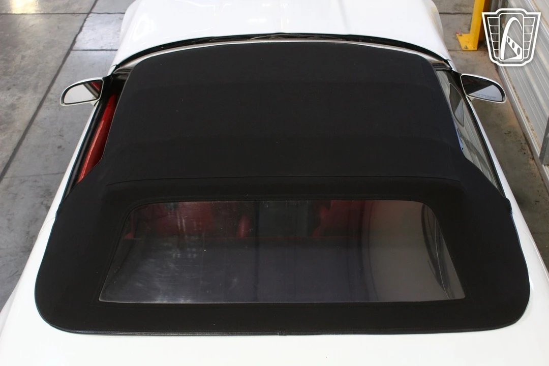 1992 Chevrolet Corvette C4 - Image 11 of 21