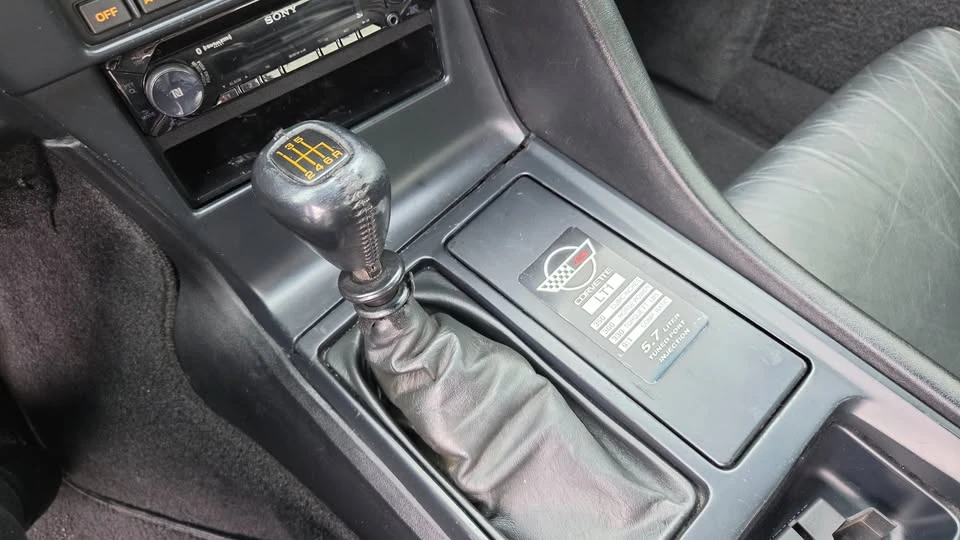 1992 Chevrolet Corvette C4 - Image 13 of 16