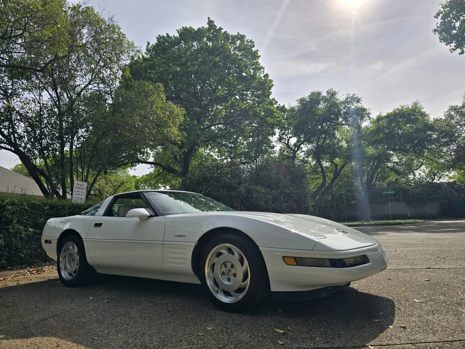 1992 Chevrolet Corvette C4 ZR1 - Image 5 of 31