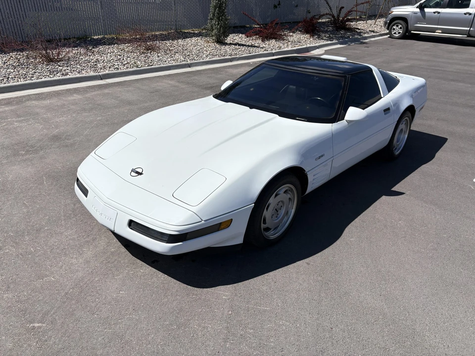 1992 Chevrolet - Image 10 of 31