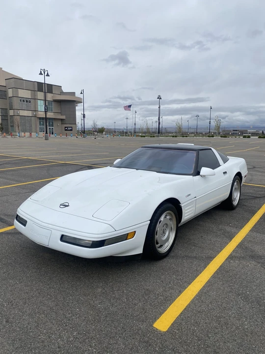 1992 Chevrolet - Image 12 of 31