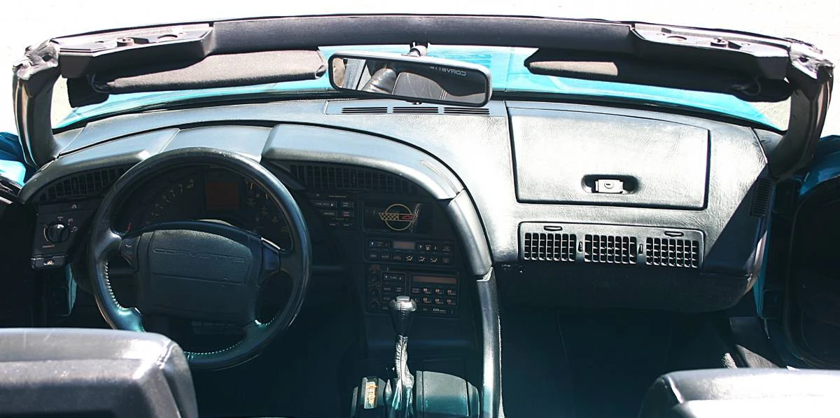 1992 Chevrolet Corvette C4 - Image 16 of 23