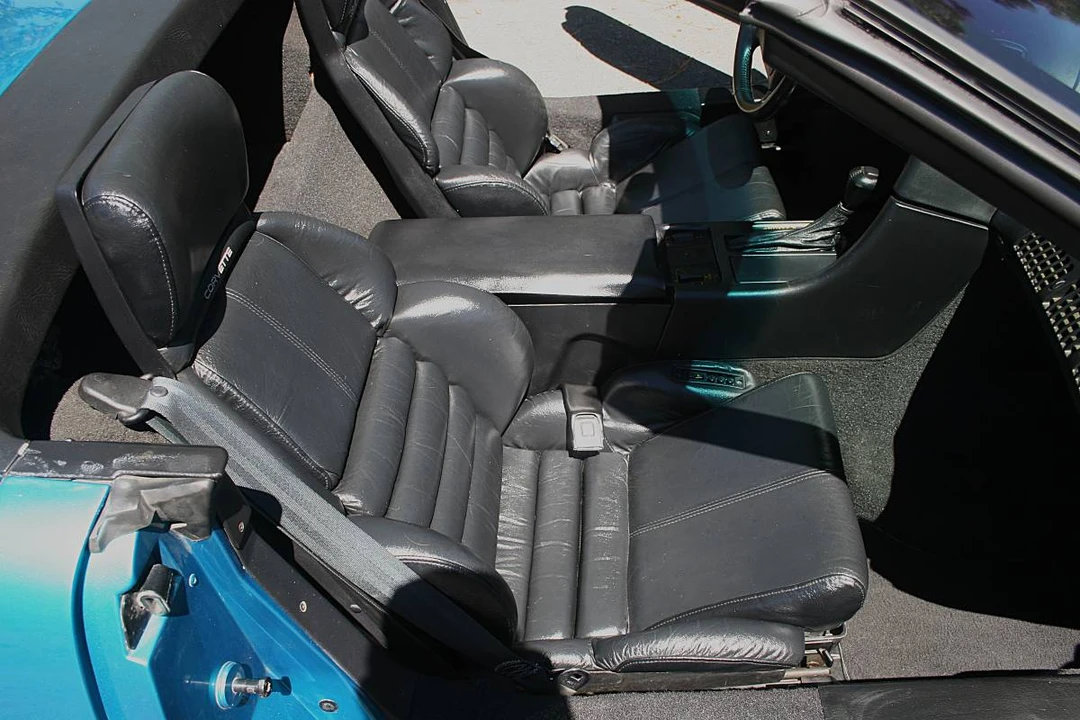 1992 Chevrolet Corvette C4 - Image 11 of 23