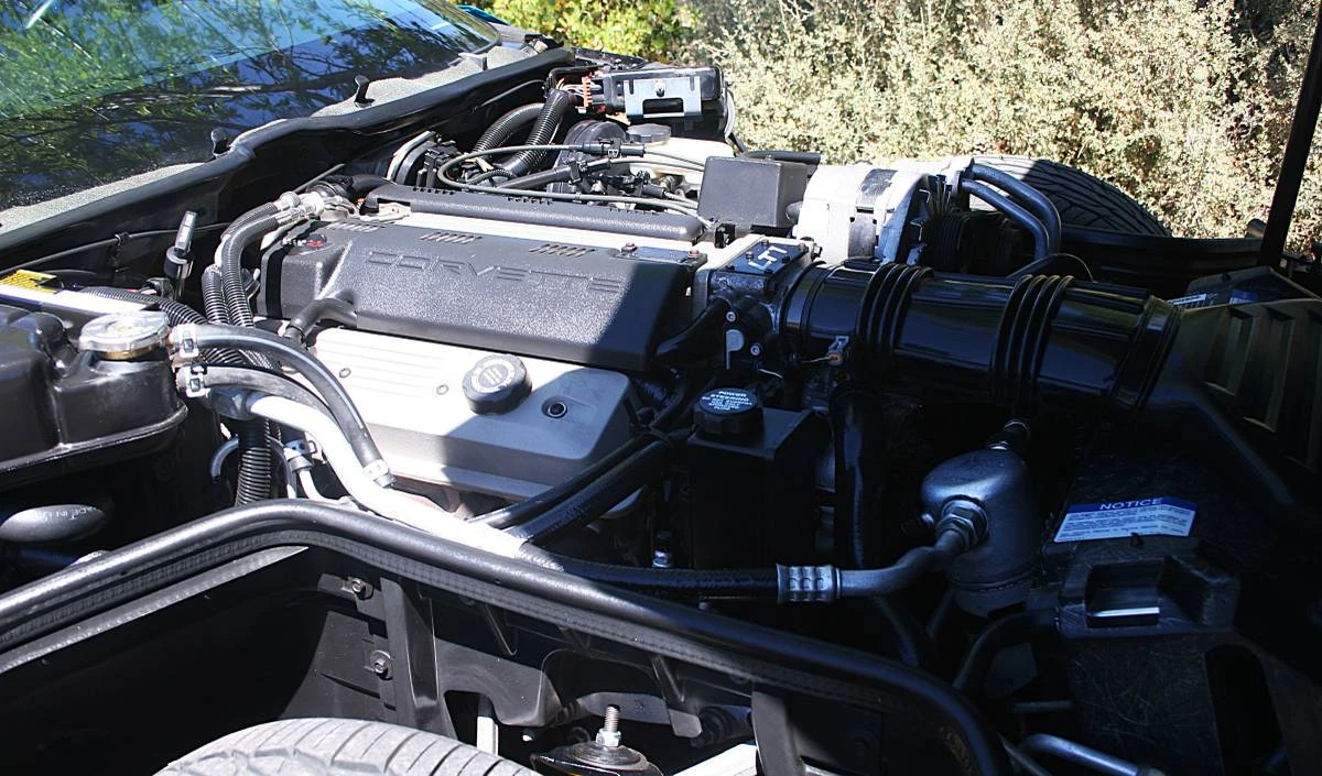 1992 Chevrolet Corvette C4 - Image 18 of 22