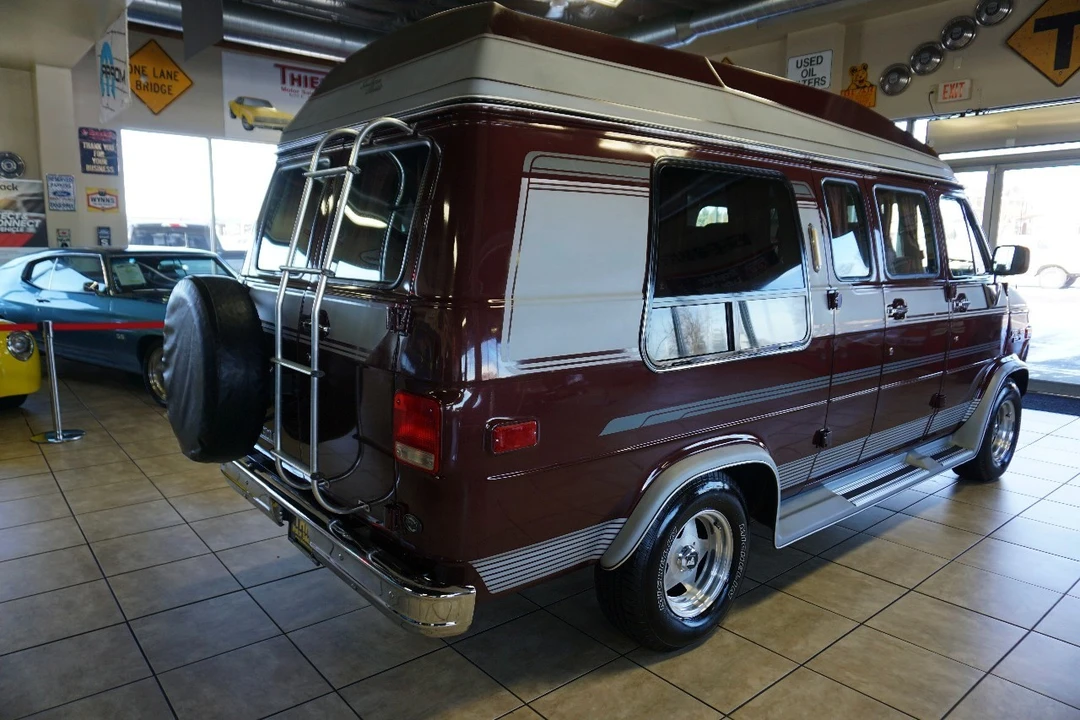 1992 Chevrolet G-Series Van - Image 7 of 21