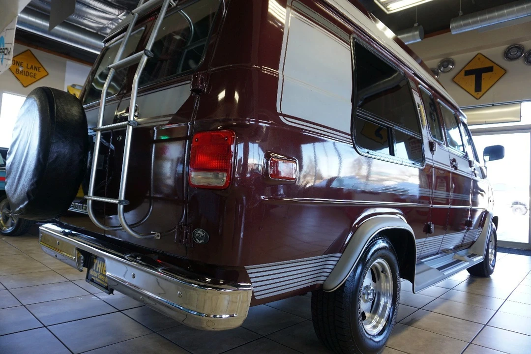 1992 Chevrolet G-Series Van - Image 16 of 21