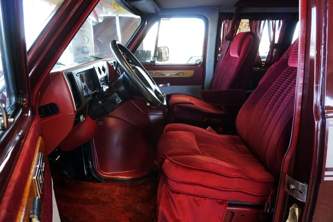 1992 Chevrolet G-Series Van - Image 19 of 21