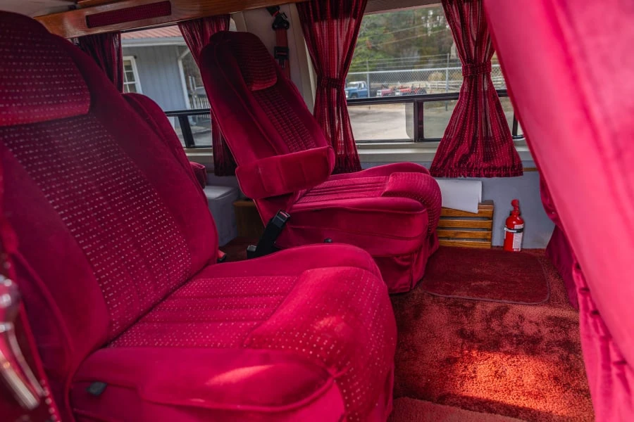 1992 Chevrolet G-Series Van - Image 26 of 31