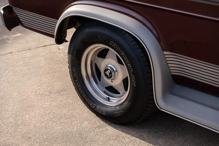1992 Chevrolet G-Series Van - Image 9 of 31