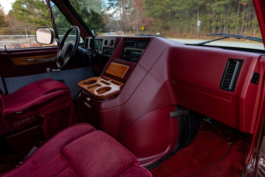 1992 Chevrolet G-Series Van - Image 17 of 31