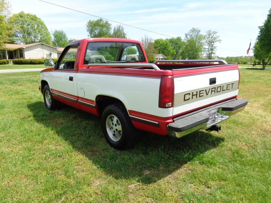 1992 Chevrolet C/K 4th Gen - Image 3 of 12