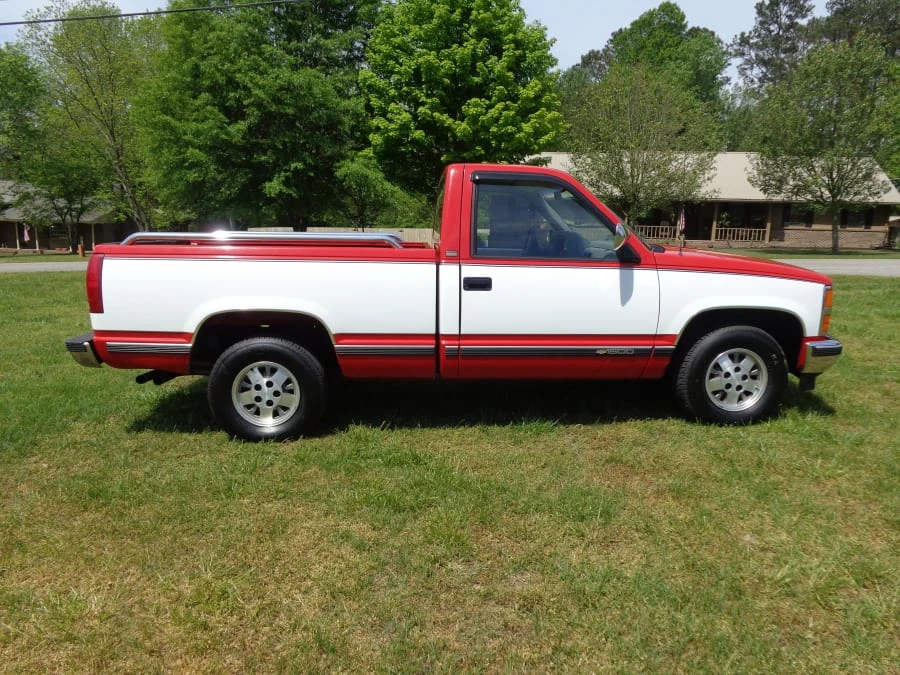 1992 Chevrolet C/K 4th Gen - Image 2 of 12